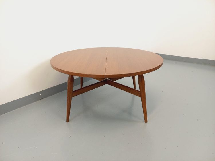 Large vintage Scandinavian round coffee table Smorrebrod by Arne Vodder extendable