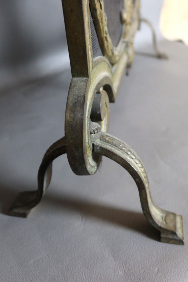 Gilded bronze fire front 19th century