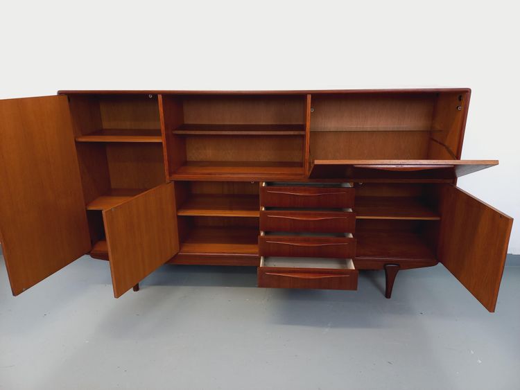 Credenza scandinava vintage in teak degli anni '50 e '60
