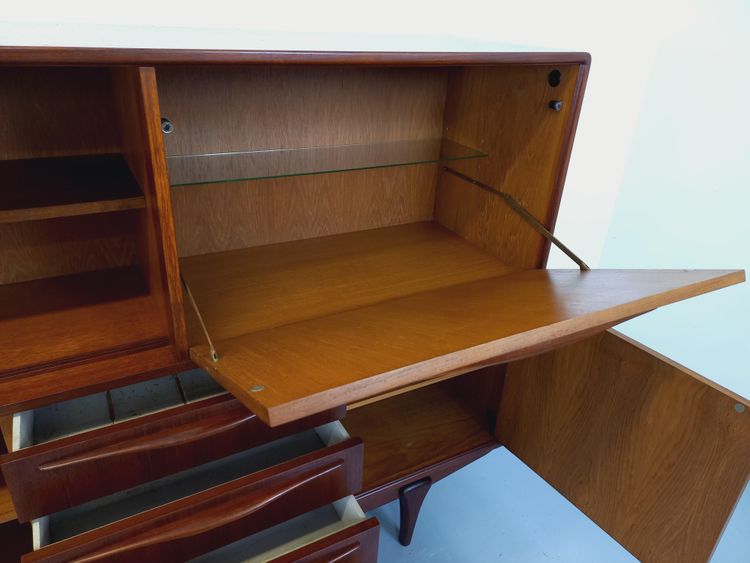 Credenza scandinava vintage in teak degli anni '50 e '60