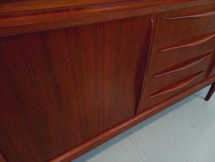 Credenza scandinava vintage in teak degli anni '50 e '60