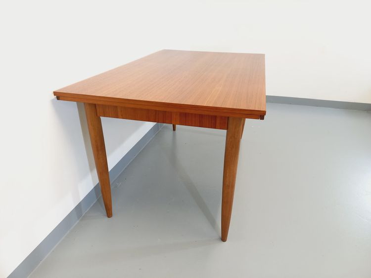 Vintage Scandinavian style teak dining table from the 1950s/60s with extensions