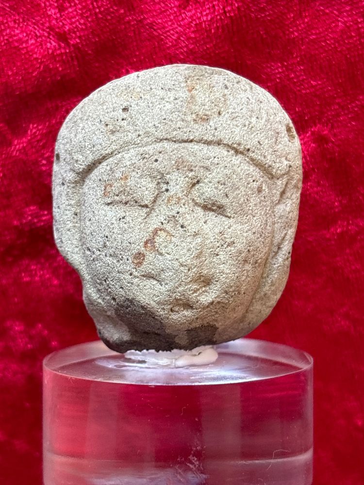 Piccolo busto precolombiano