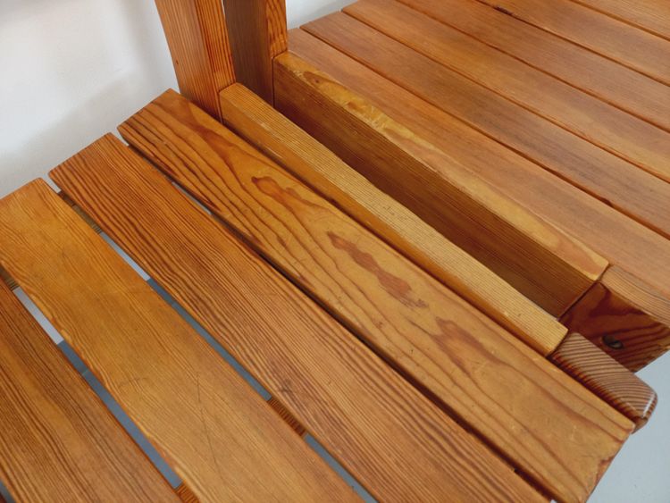 Set of 4 vintage pine chairs from the 1970s