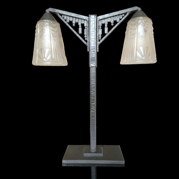 Muller Freres Art Deco lamp circa 1933