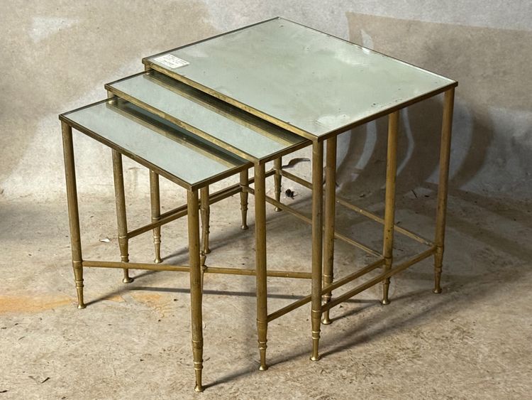 3 nesting tables