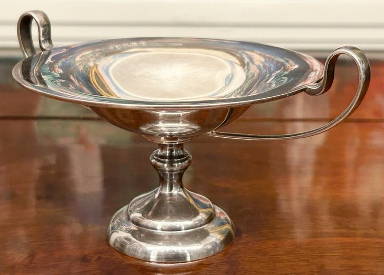 ELKINGTON & Co – Edwardian cup in solid silver, Birmingham