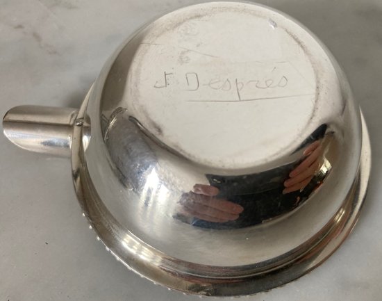 Jean DESPRES (1889-1980) - Ashtray in round form - silver plated metal - signed - Circa 1950