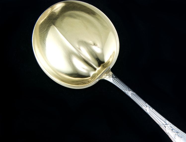 CHRISTOFLE – Ribbons pattern serving spoon