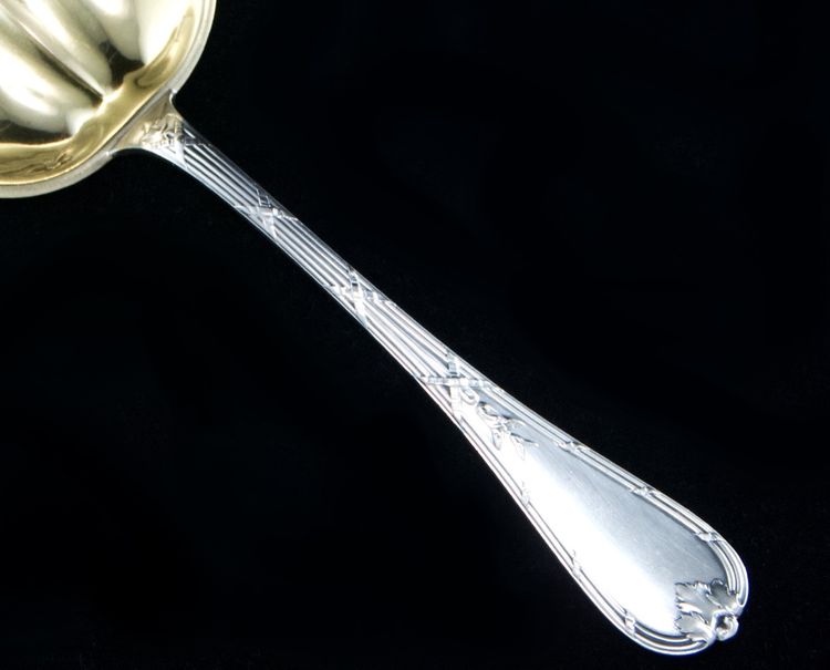 CHRISTOFLE – Ribbons pattern serving spoon