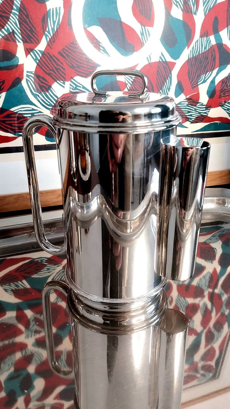 Magnificent and rare Italian silver-plated tea and coffee service
