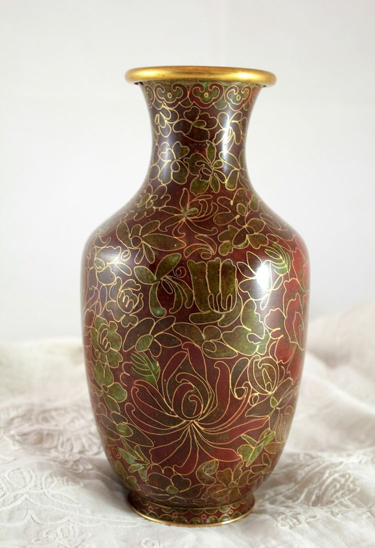 Cloisonné enamel vase, China, mid-20th century