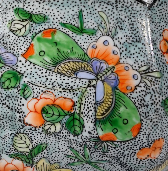 Bonbonnière en Porcelaine à décors de Papillons, Chine – Début XXe