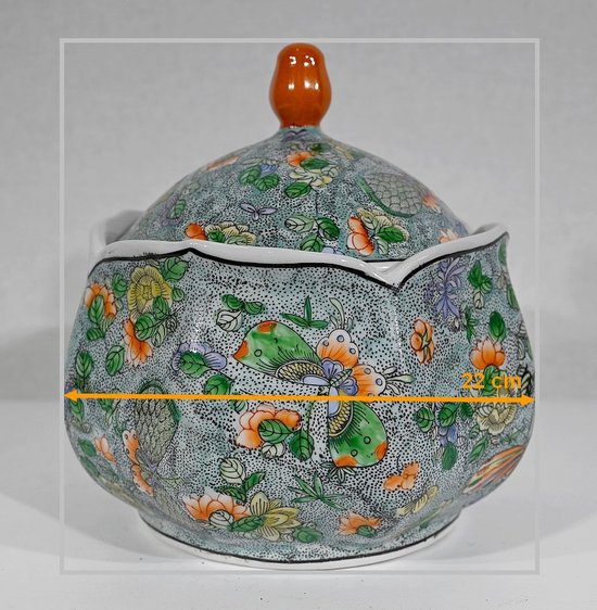 Bonbonnière en Porcelaine à décors de Papillons, Chine – Début XXe