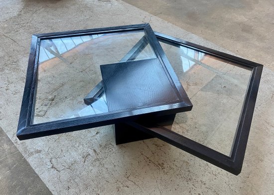 Table basse plateau pivotant