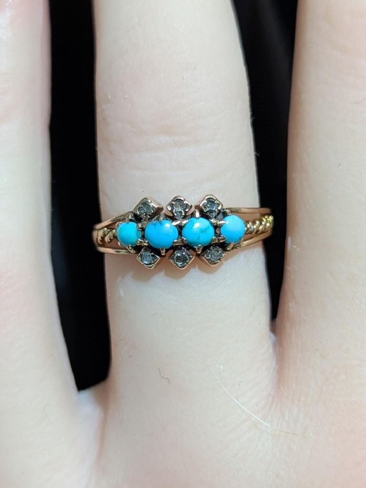 Antique bague en or 18k avec diamants et cabochons de turquoise 2.30 g CIRCA 1880