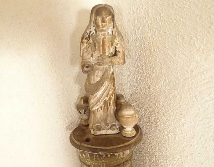 2 processional staffs, confraternity, painted, carved, twisted wood, depicting the Virgin Mary, 17th century