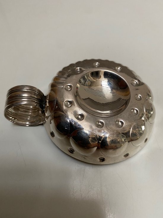 WINE TASTING IN SOLID SILVER