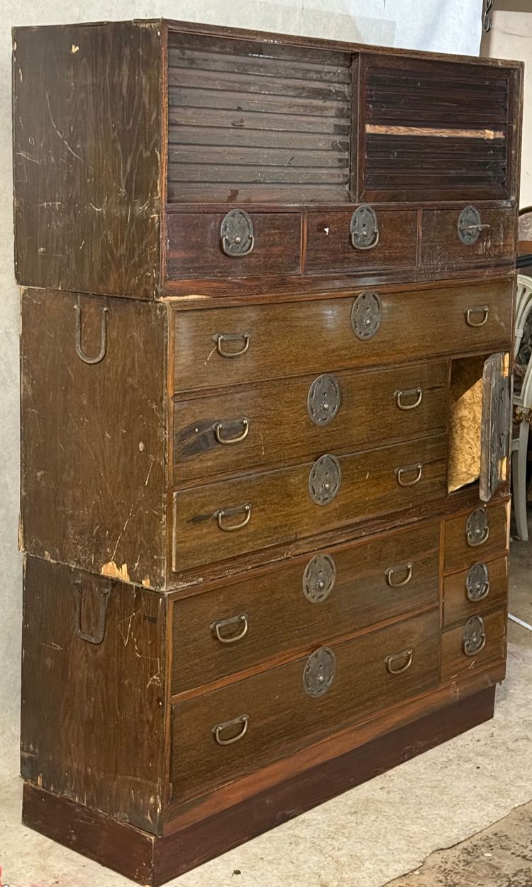 Commode Tansu