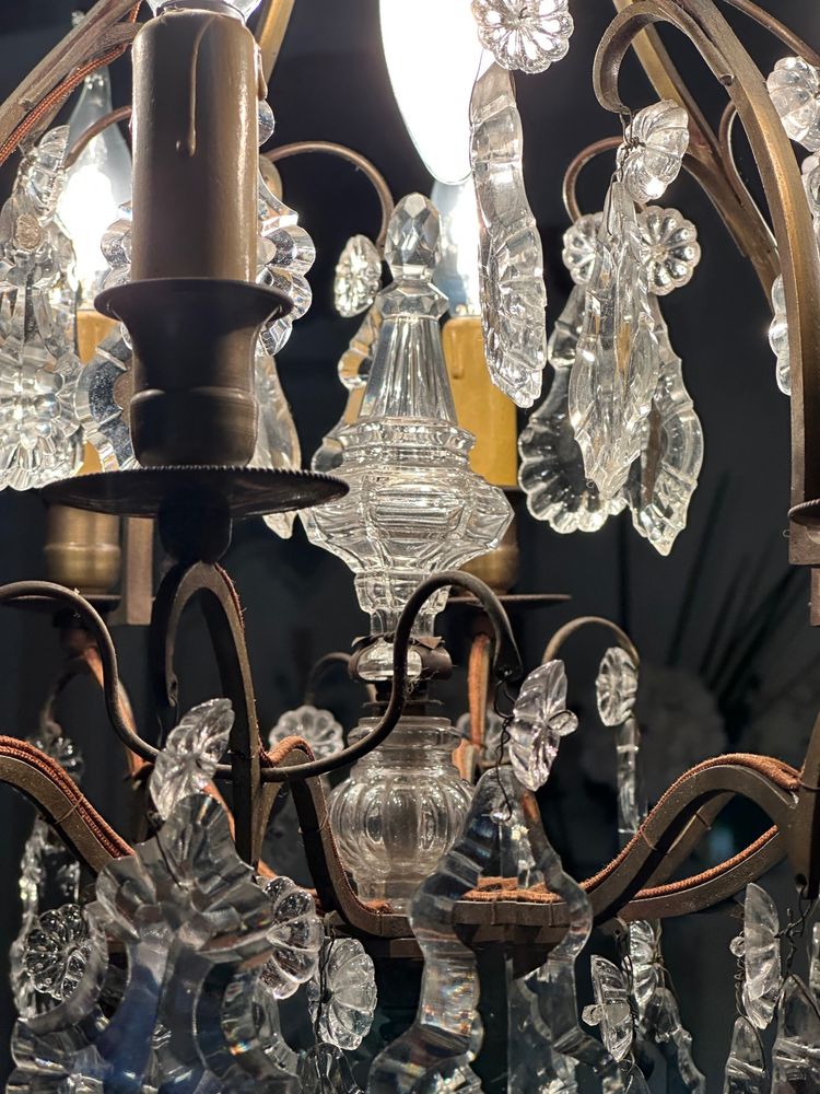 Lustre cage en bronze et plaquettes cristal