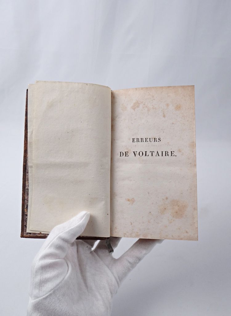 Errori di Voltaire di Abbot Nonnote, Volume uno, Besançon, 1823