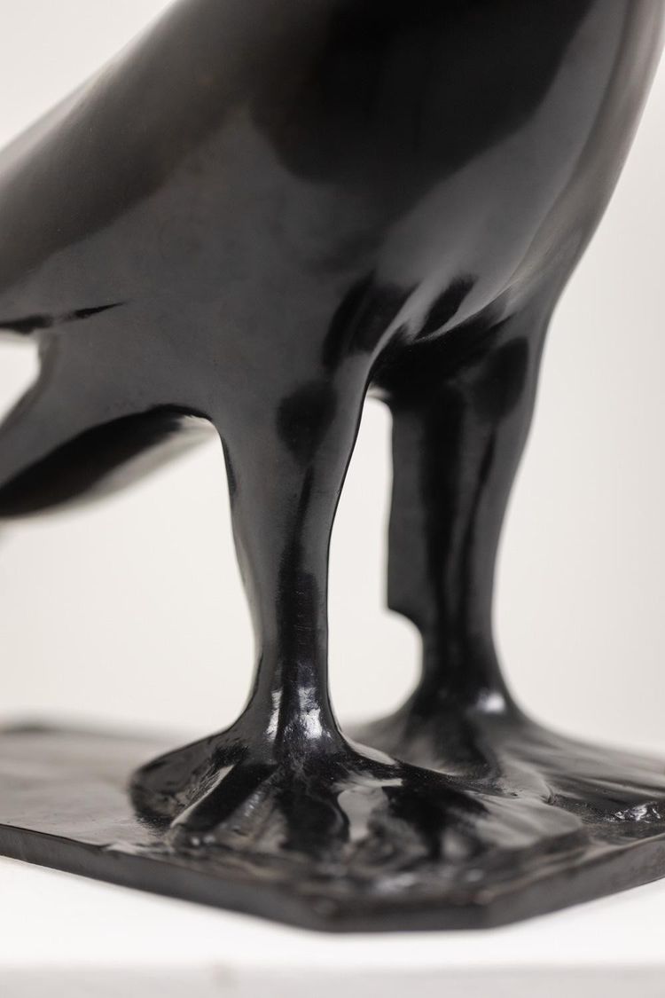 François Pompon, Pigeon, bronze sculpture. 2006 print LS64233128
