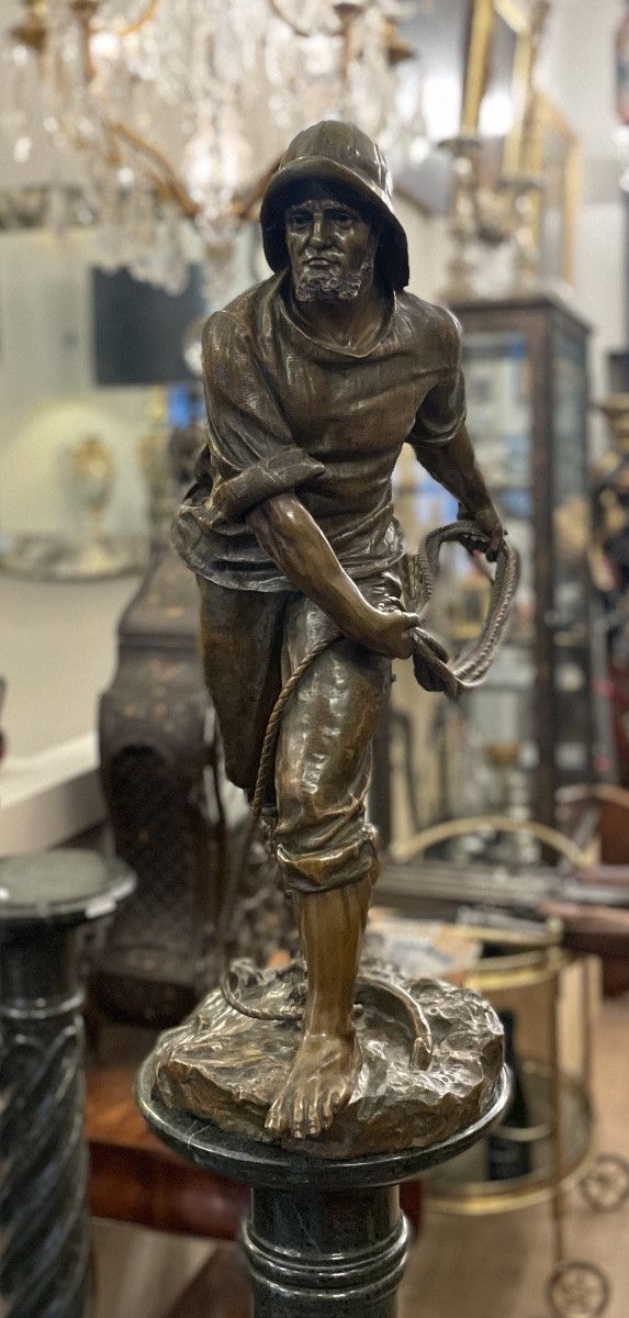 Scultura in bronzo "Il pescatore" di Antoine Bofill 1875-1925