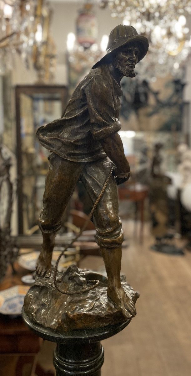 Scultura in bronzo "Il pescatore" di Antoine Bofill 1875-1925