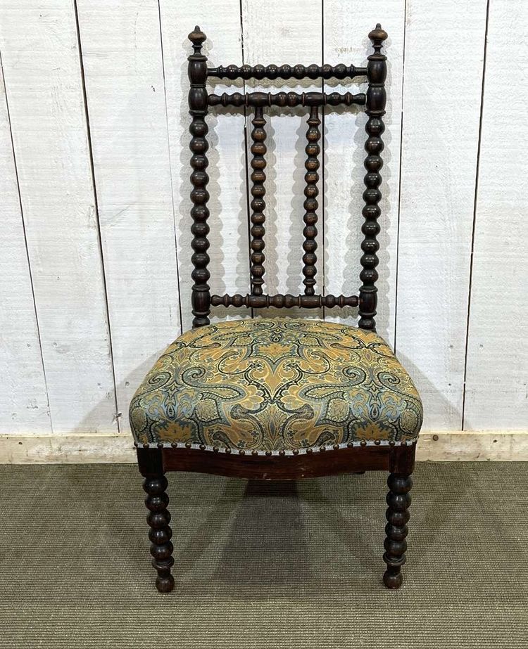 Chaise en bois tourné et placage de palissandre, début XXème