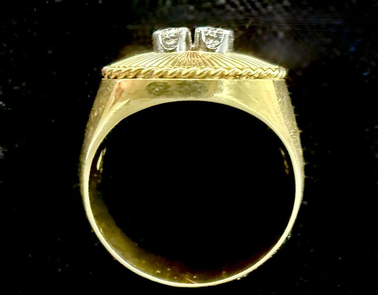 Bague or jaune sertie de deux brillants