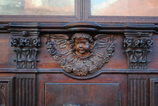 Grand Meuble De Sacristie En Chêne Composé D’éléments  Anciens