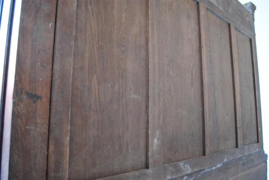 Grand Meuble De Sacristie En Chêne Composé D’éléments  Anciens