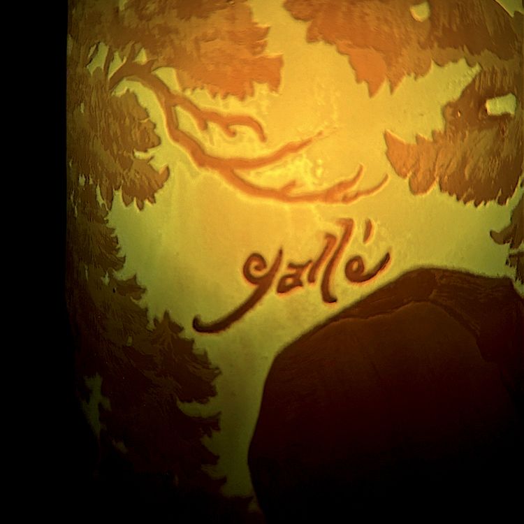 Large Gallé lamp, conifers decor