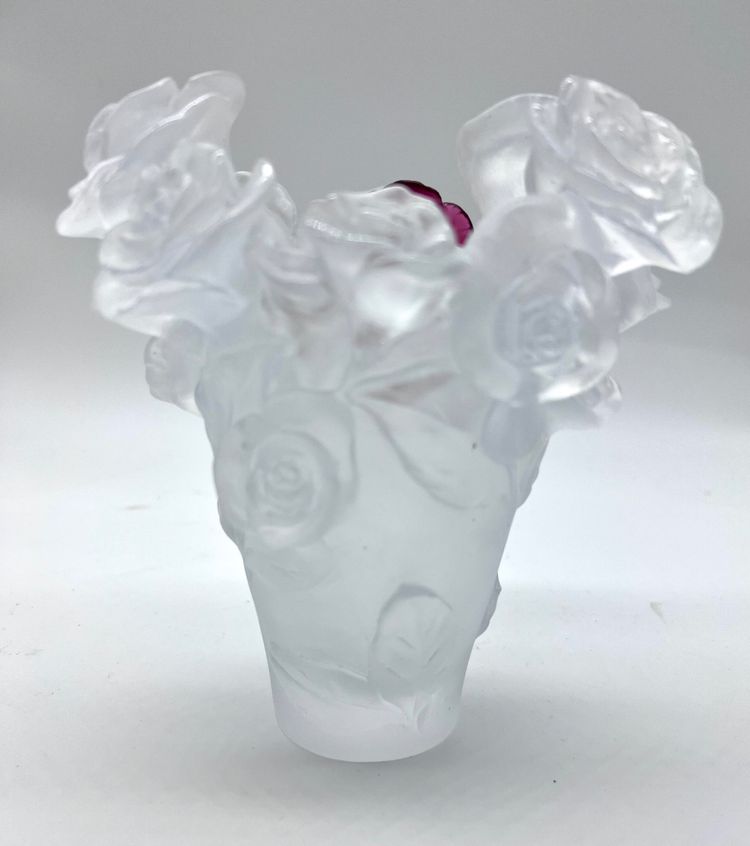 Daum passion red rose vase