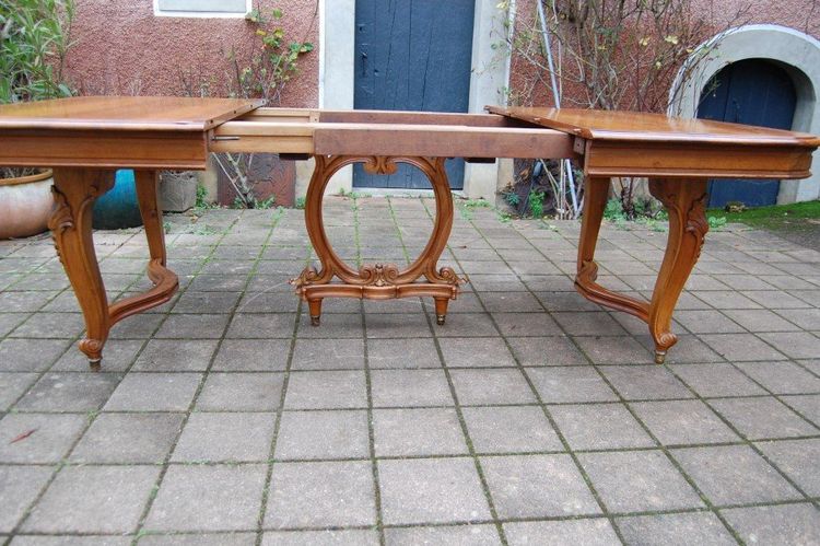 Napoleon III table, walnut, Louis XV style, late 19th century
