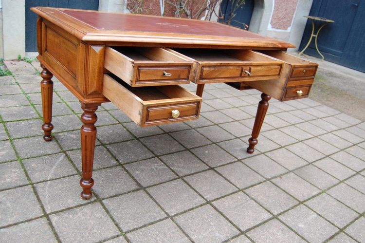 Bureau époque Louis-Philippe, noyer du 19e siècle
