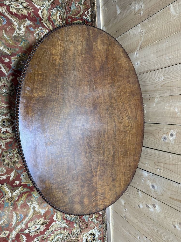 Guéridon oval époque Napoléon III