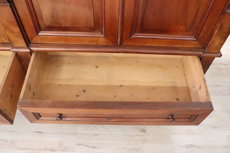 Large antique wardrobe in solid walnut, Italy Mid 19th century