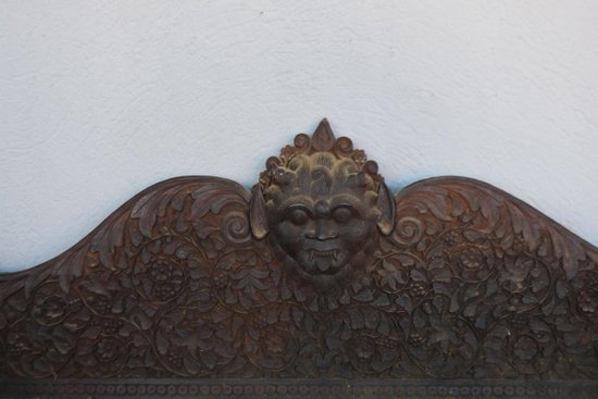             Two Bodies Indian Rosewood Sideboard Richly Carved End of XIXth century