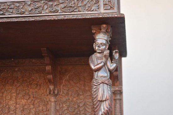            Two Bodies Indian Rosewood Sideboard Richly Carved End of XIXth century