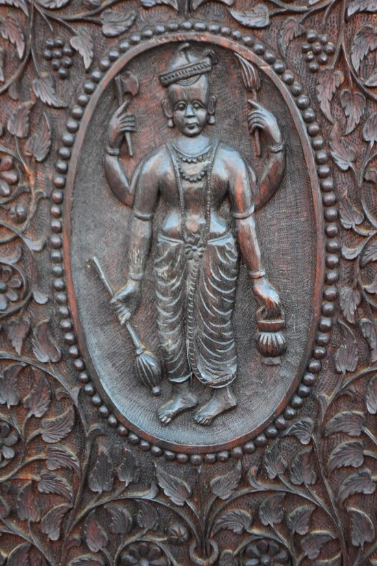             Two Bodies Indian Rosewood Sideboard Richly Carved End of XIXth century