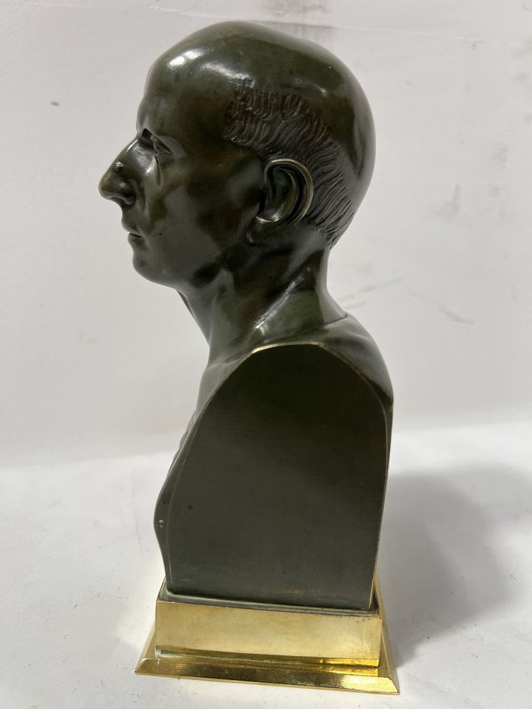Buste de CICERON en bronze a patine brune XX siècle