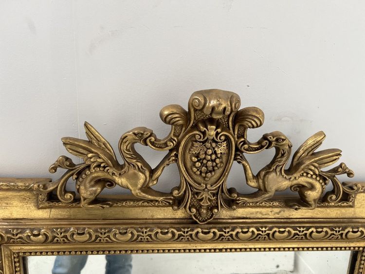 Specchio in legno e stucco dorato in stile Luigi XVI, XIX secolo