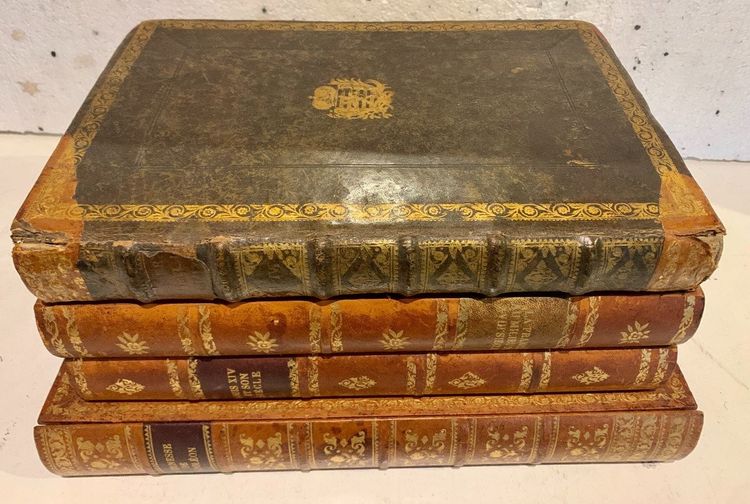 Liquor cellar and games box disguised as fake books, 20th century