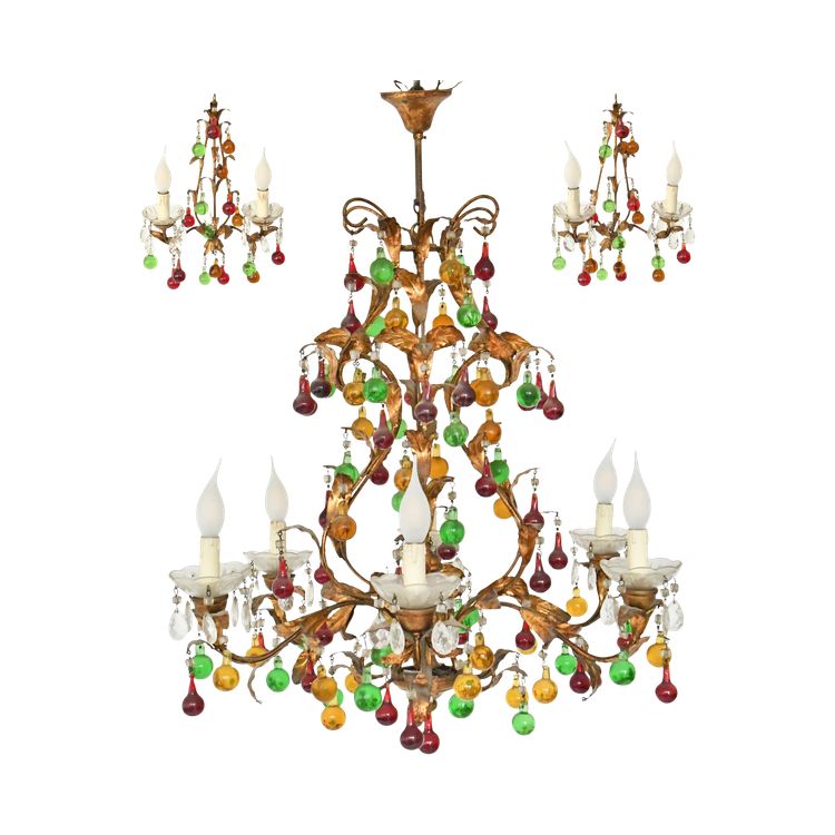 Lustre cage avec deux appliques à décor de feuillages et pampilles en verre de Murano