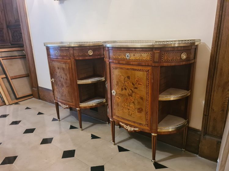 Paire de consoles  demi-lune dits « à l’anglaise , estampillées AME FOURNIER - Ep Napoléon III.