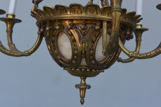 Gilded Bronze Chandelier, Cut Crystal and Alabaster Cups By Lelièvre Fonte Susse