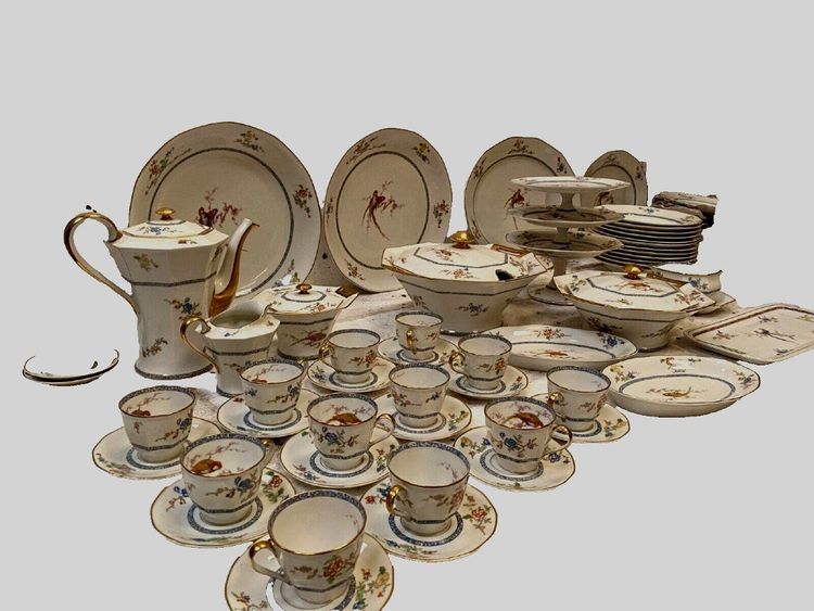 Limoges Par Theodore Haviland Service De Table De 83 Pièces XX Siècle
