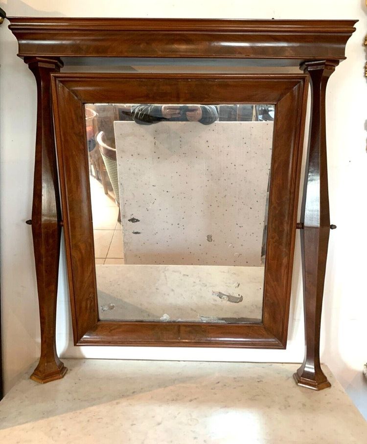 Commode Coifeuse Louis Philippe En Acajou Et Placage XIX Siècle 