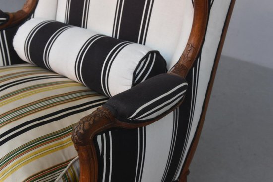 Pair Of Armchairs Bergère à Oreille Style Louis XV In Walnut